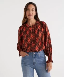 CRESCENT GEO TOP -Women Clothing Sale 036407 810 01 1 2
