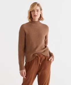 Tuck Stitch Pullover