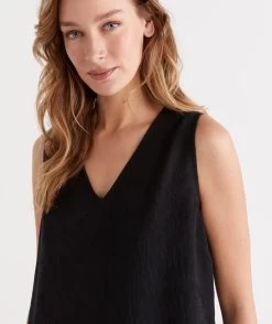 CRINKLE TANK -Women Clothing Sale 036642 001 01 2